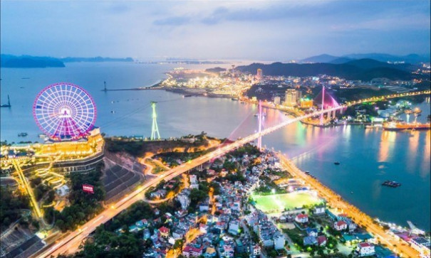 Quang Ninh takes steps to become centrally-run city by 2030