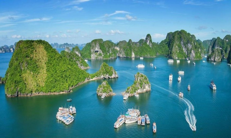 Top 10 activities to do while in Ha Long Bay
