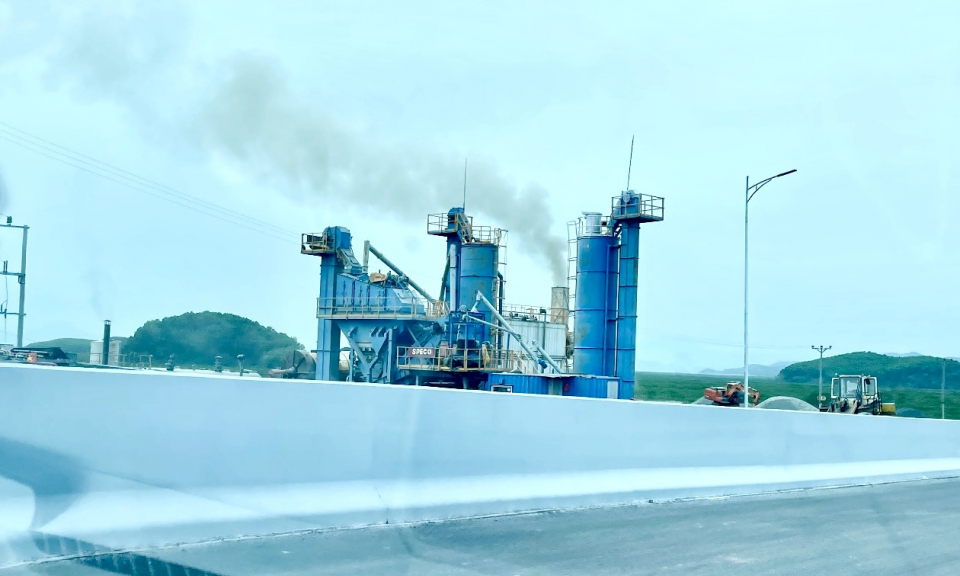 Phạt 50 triệu đồng đối với công ty xả khí thải vượt mức quy định