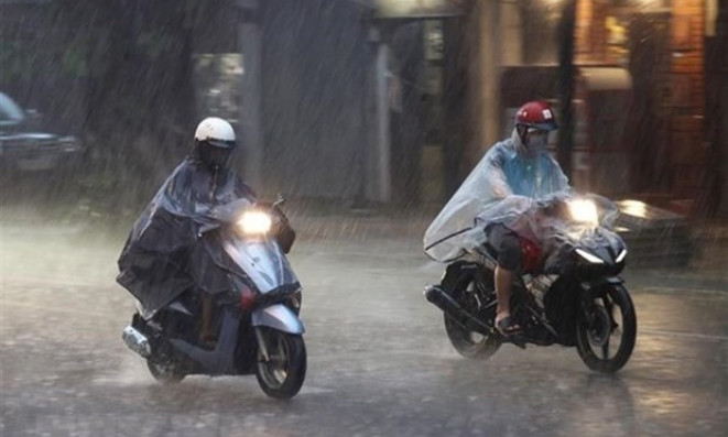 Ba miền có mưa dông, đề phòng lũ quét, sạt lở đất ở vùng núi