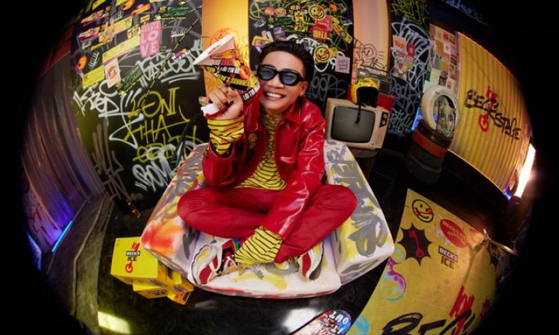 Rapper Wowy 'nhá hàng' siêu phẩm chill nhất mùa hè