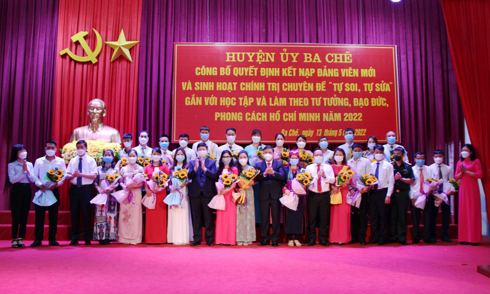 Thực hiện tốt công tác phát triển đảng viên