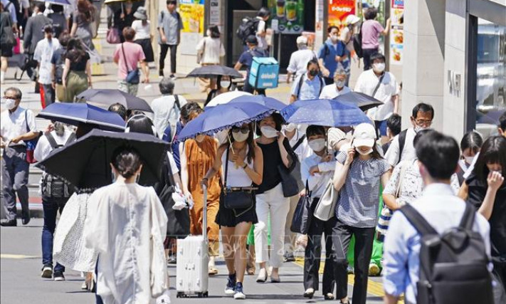 Đồng yen yếu đẩy Tokyo tụt hạng trong danh sách thành phố đắt đỏ nhất toàn cầu