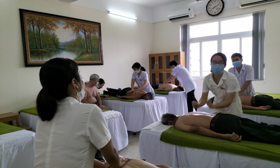 Chăm sóc sức khỏe, đời sống người có công với cách mạng