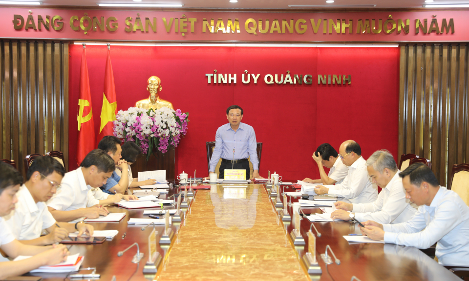 Giao ban Thường trực Tỉnh ủy