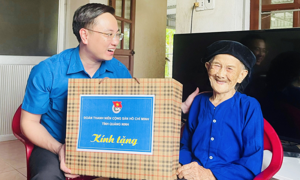 Tuổi trẻ tri ân