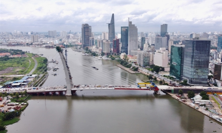 Việt Nam firmly rebounds amid challenges