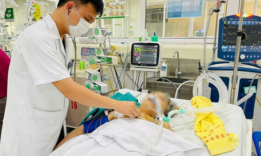 Doctors warn bird flu cases rising abnormally this summer
