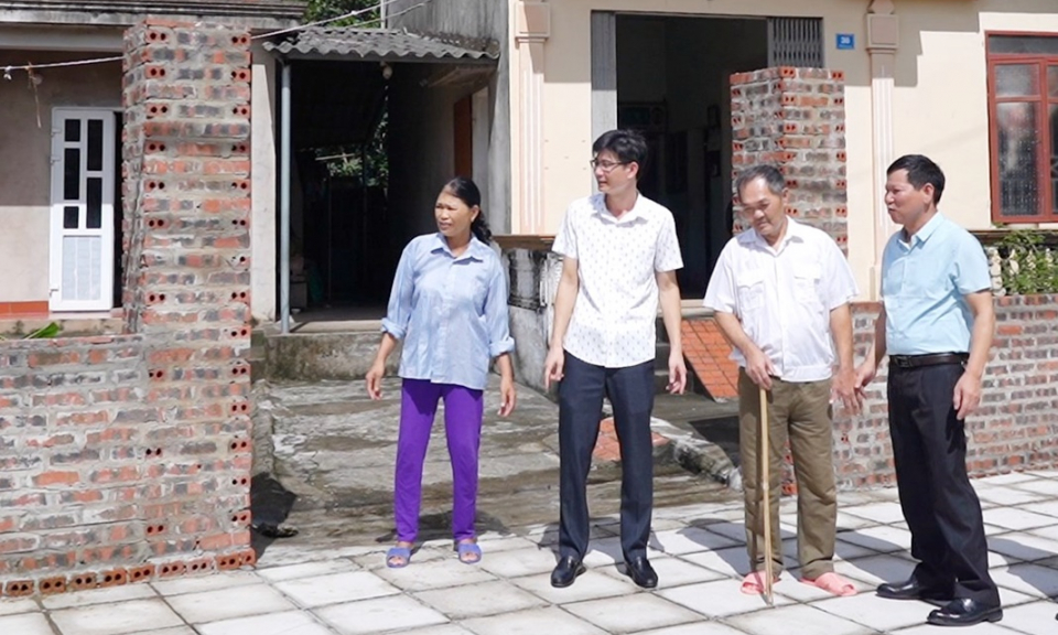 Người CCB gương mẫu, trách nhiệm