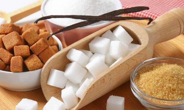 Đường trắng hay đường vàng tốt hơn?