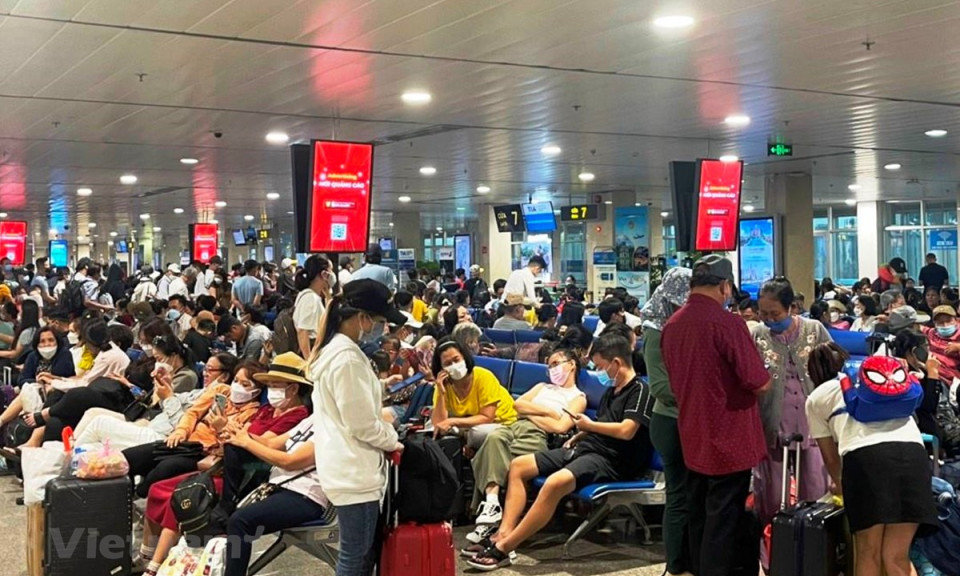 Dừng triển khai dịch vụ thu phí làm thủ tục nhanh tại sân bay