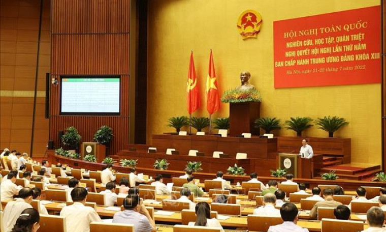 Hội nghị toàn quốc nghiên cứu, học tập, quán triệt Nghị quyết Hội nghị Trung ương 5, khóa XIII