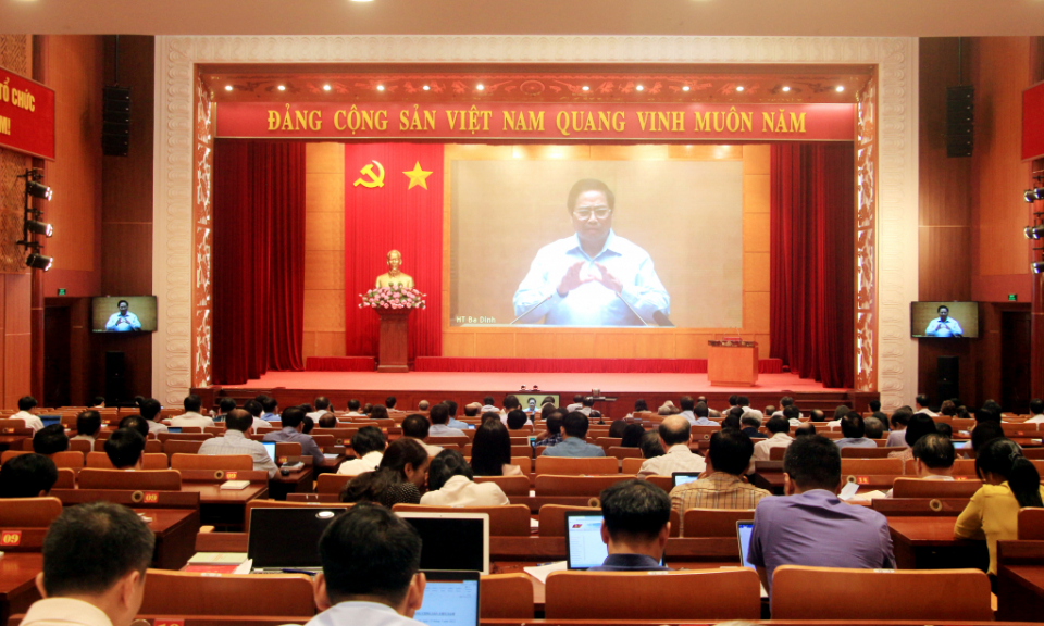 Hội nghị toàn quốc nghiên cứu, học tập, quán triệt Nghị quyết Hội nghị Trung ương 5, khóa XIII