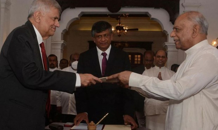 Tân Thủ tướng Sri Lanka cùng 17 bộ trưởng tuyên thệ nhậm chức