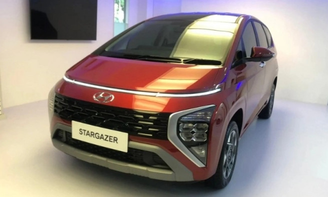 Cận cảnh mẫu MPV mới giá 379 triệu đồng của Hyundai, sẵn sàng hạ bệ Mitsubishi Xpander và Suzuki XL7