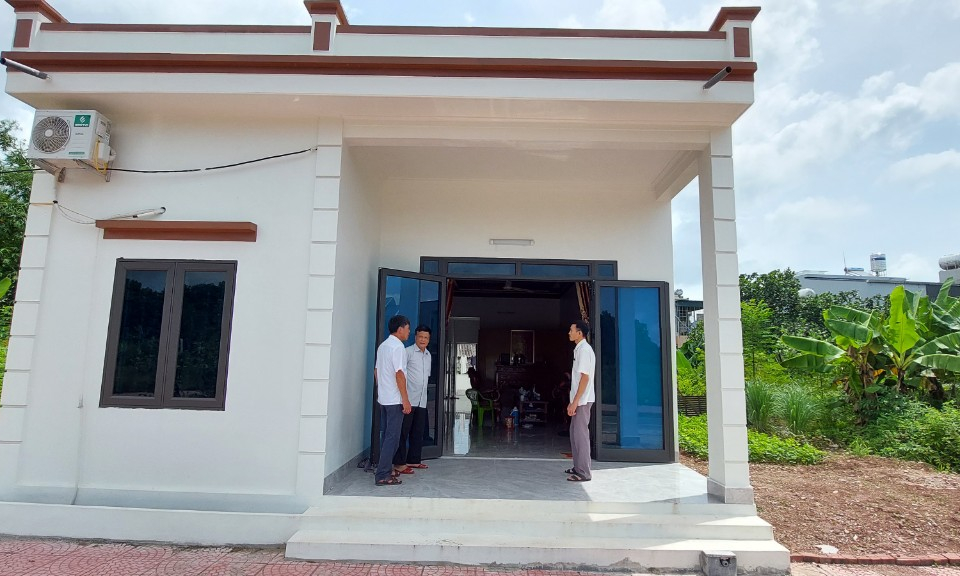 Hỗ trợ người có công về nhà ở