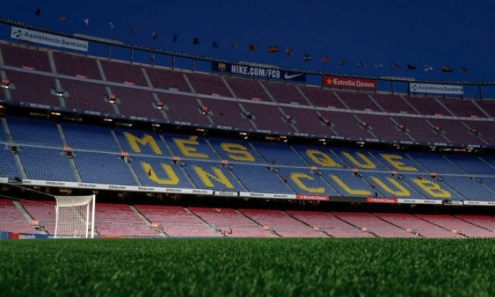 Super League là lối thoát cuối cùng của Barcelona