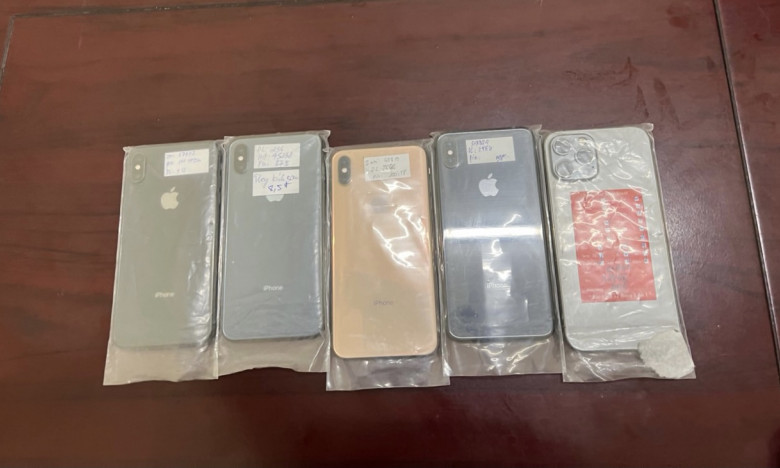 Kẻ chuyên "rình mồi" iphone sa lưới