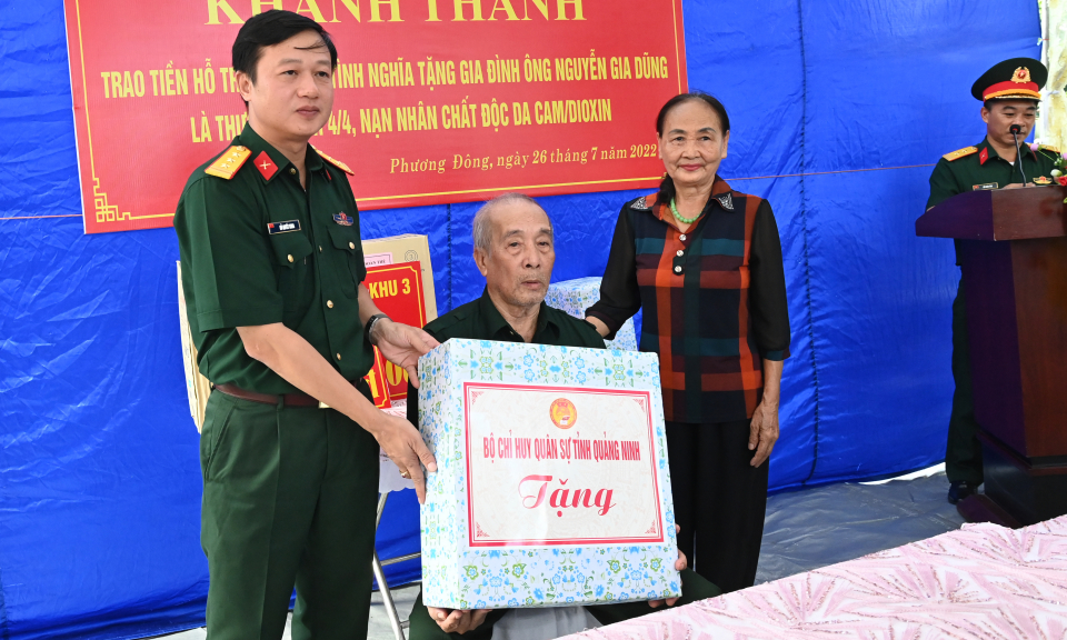 Uông Bí: Khánh thành và bàn giao nhà tình nghĩa