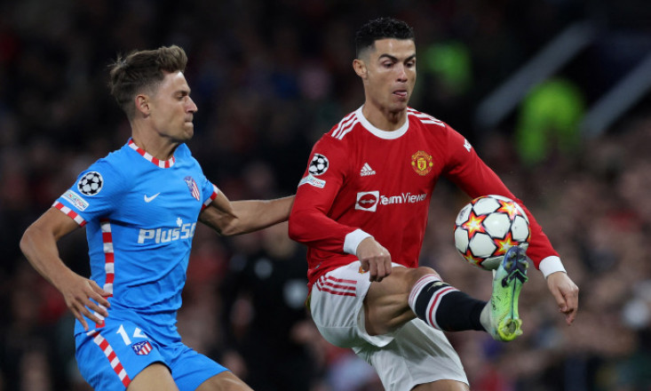 Atletico không mua Ronaldo