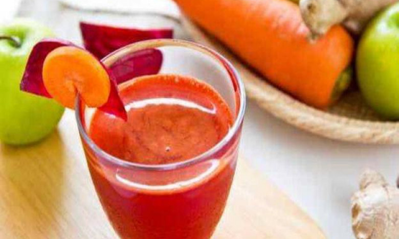 4 lợi ích của nước ép cà rốt đối với làn da