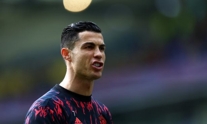 Ronaldo muốn rời M.U miễn phí