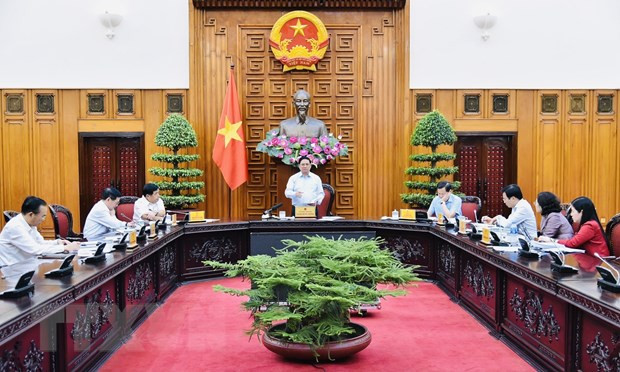Thủ tướng chủ trì họp điều hành kinh tế sau khi Fed tăng lãi suất