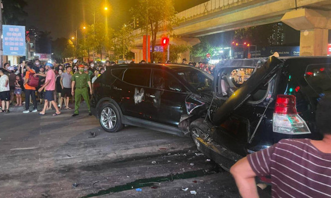 Xe Santa Fe tông liên hoàn ở Hà Nội: Các nạn nhân bị thương hiện ra sao?