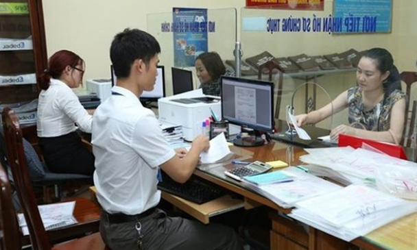 Xác định mốc thời gian nâng lương khi trúng tuyển công chức