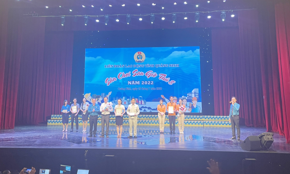 Chương trình Sân chơi “Sau giờ thứ 8” 