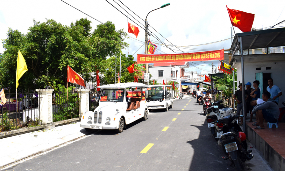 Xây dựng đời sống văn hóa ở xã đảo Quan Lạn