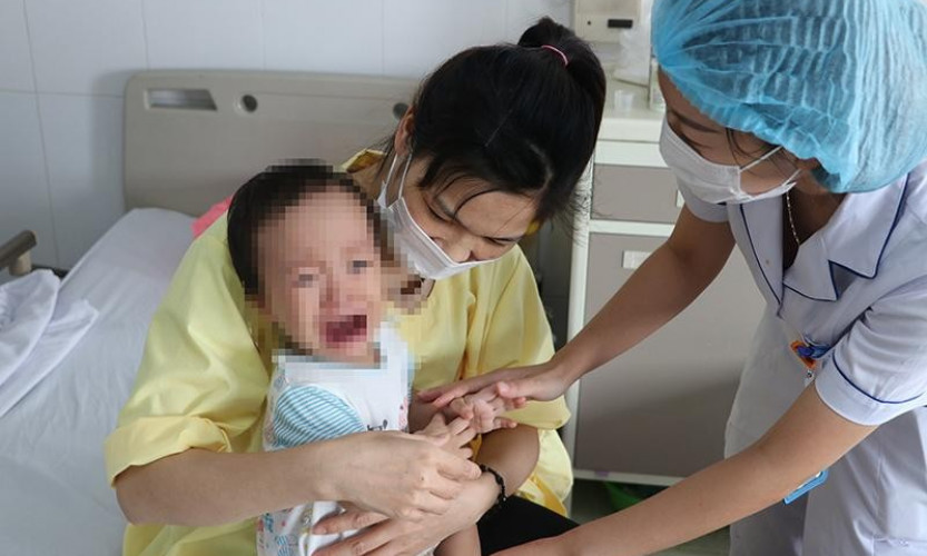 Chuyên gia lý giải cúm A bùng phát bất thường