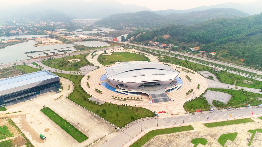 Nhà thi đấu đa năng 5000 chỗ (Phường Đại Yên, TP Hạ Long) nơi dự kiến diễn ra Lễ khai mạc, Bế mạc Đại hội Thể thao toàn quốc lần thứ IX năm 2022.