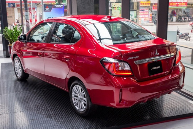 Mẫu sedan Mitsubishi có giá lăn bánh rẻ hơn Toyota Vios khiến Hyundai Accent, Honda City choáng ngợp