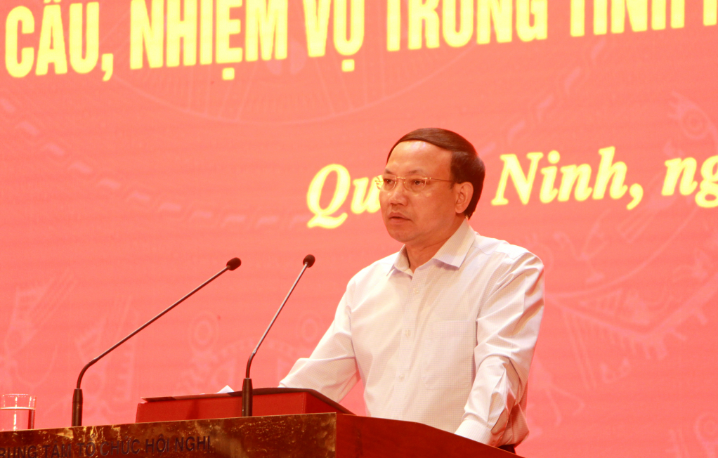 Đồng chí Nguyễn Xuân Ký, Ủy viên Trung ương Đảng, Bí thư Tỉnh ủy, Chủ tịch HĐND tỉnh, phát biểu chỉ đạo tại hội nghị.