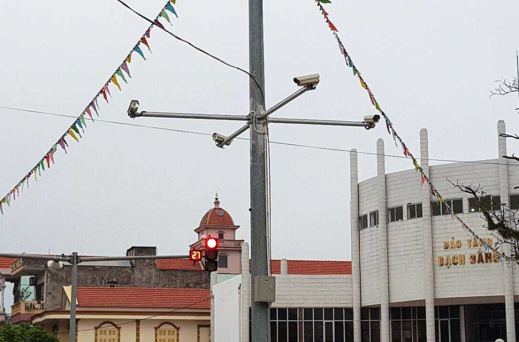 Camera an ninh được lắp ở nhiều nơi trên địa bàn thị xã Quảng Yên.