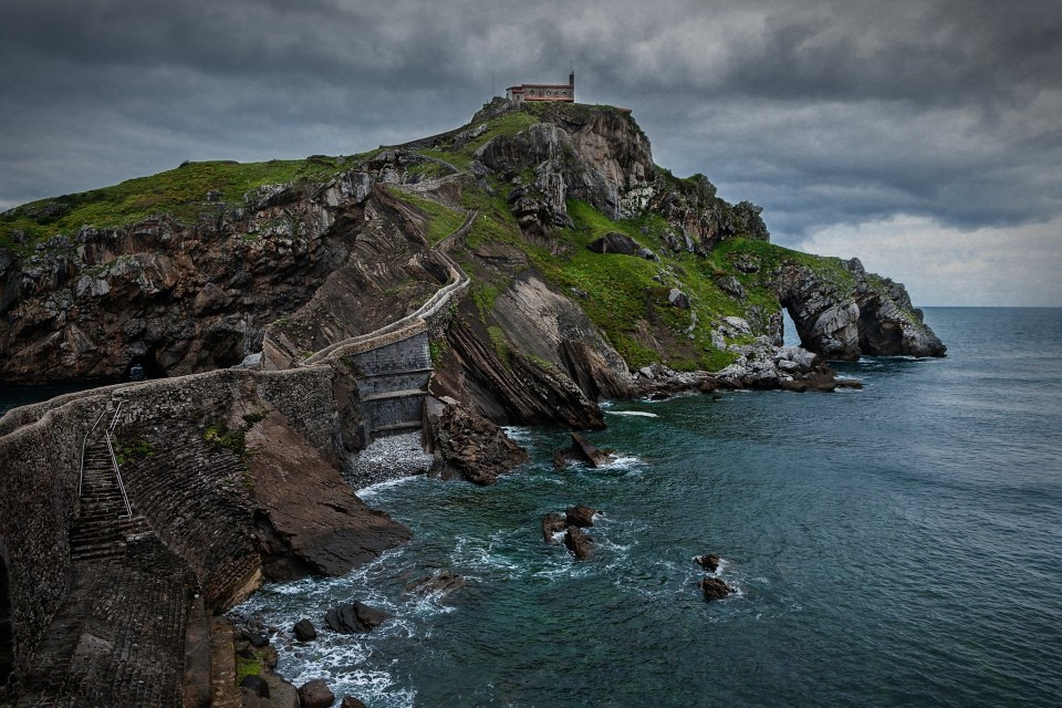 hon dao Gaztelugatxe cua Tay Ban Nha anh 8