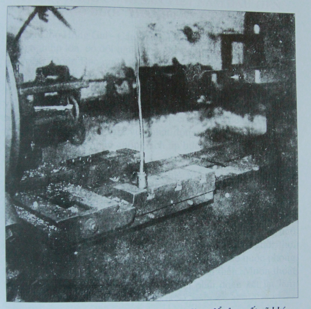 Chiếc máy tiện được công nhân mỏ sử dụng để sản xuất vũ khí cho Chiến khu Đông Triều. Ảnh tư liệu của Công ty Than Mạo Khê.