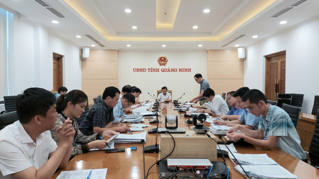 Hội đồng tư vấn giải quyết khiếu nại, tố cáo, kiến nghị tỉnh họp thống nhất kiến nghị giải quyết một số vụ việc khiếu nại của công dân TP Hạ Long, Cẩm Phả, Vân Đồn, tháng 8/2022.