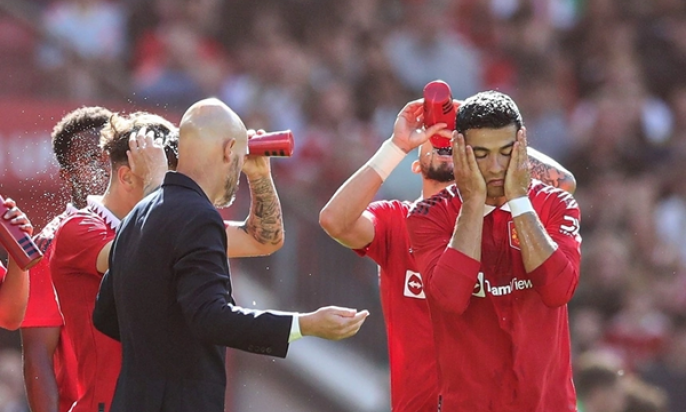 Sự giận dỗi của Ronaldo