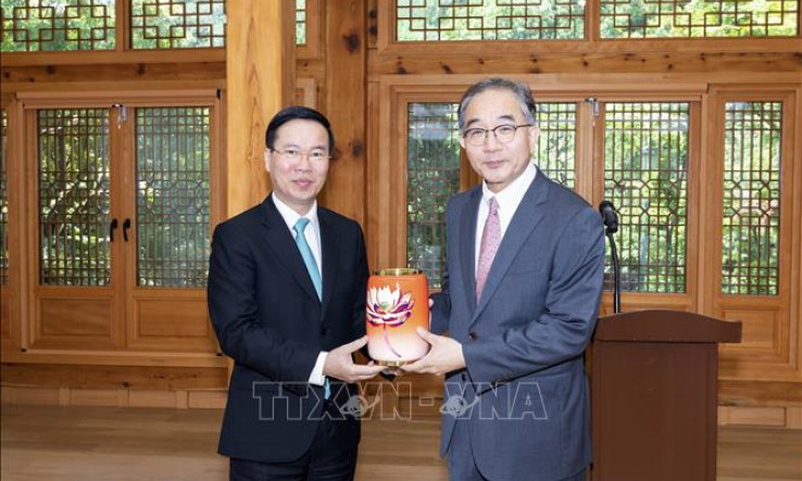 Thủ tướng Hàn Quốc Han Duck-soo tiếp Thường trực Ban Bí thư Võ Văn Thưởng