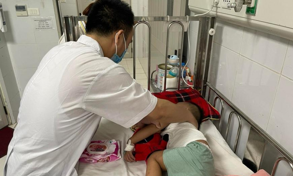 Chủ quan khi test nhanh cúm âm tính