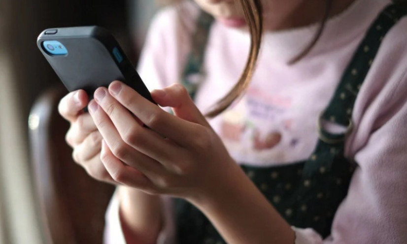Chuyên gia khuyên Apple quét ảnh của người dùng iPhone
