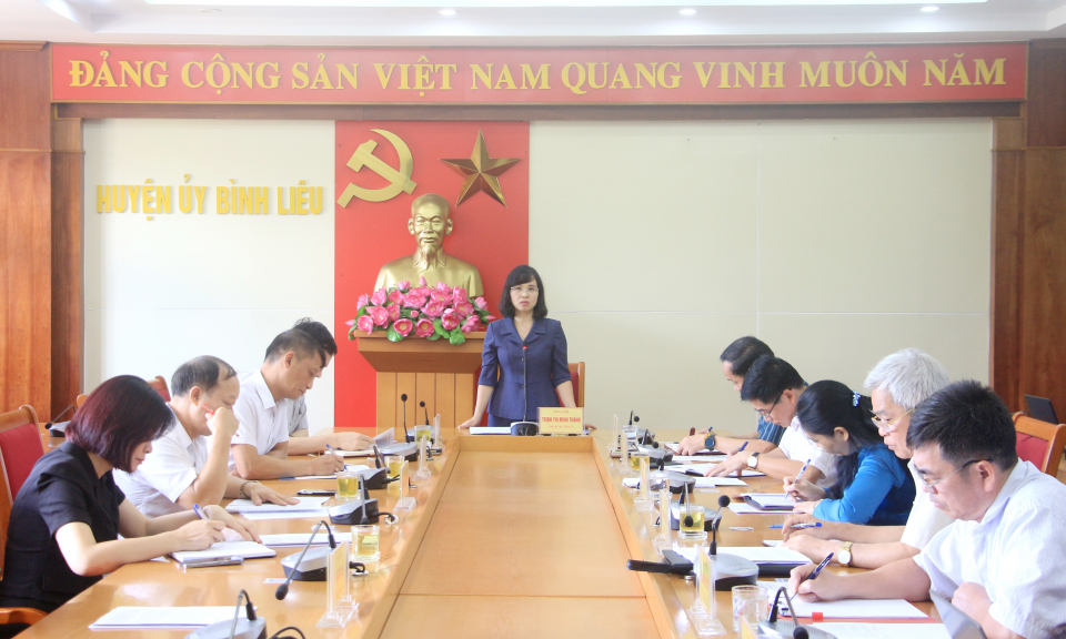 Phó Bí thư Tỉnh ủy Trịnh Thị Minh Thanh làm việc với Huyện ủy Bình Liêu