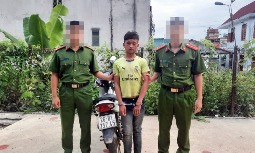 Thiếu niên 14 tuổi hiếp dâm, sát hại thôn nữ cùng bản
