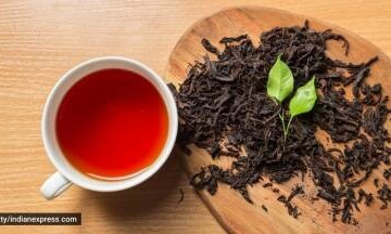 Tác hại của việc uống trà trước khi ăn sáng ít người biết