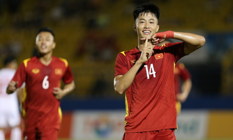 Việt Nam thắng dễ Myanmar ở giải U19 Quốc tế