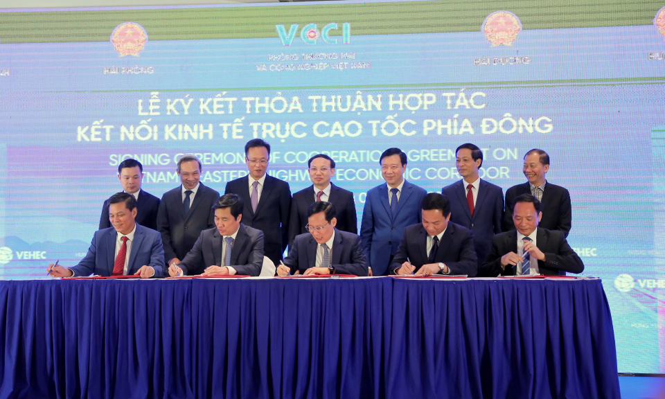 Phát triển mạnh du lịch từ liên kết vùng