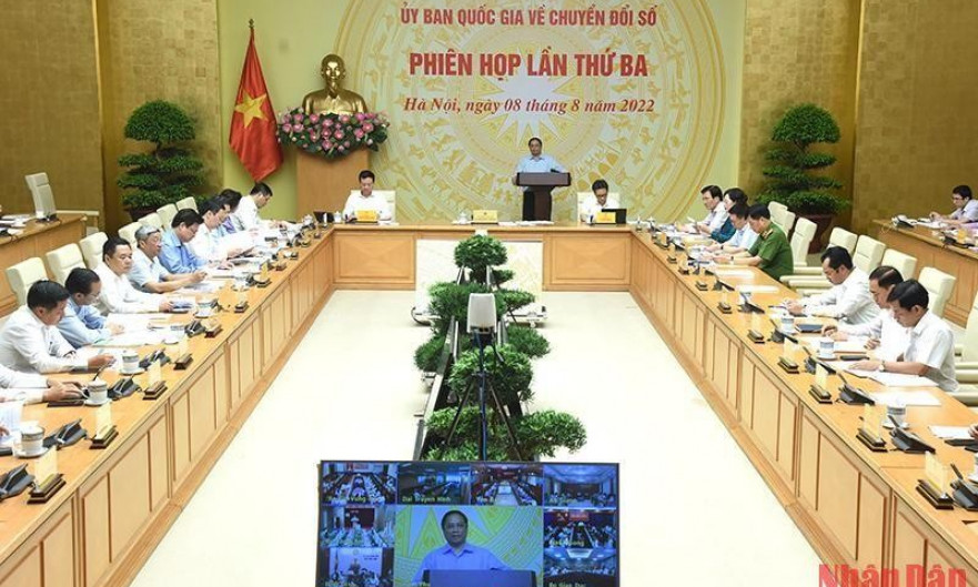 Thúc đẩy chuyển đổi số có trọng tâm, trọng điểm, thực chất và hiệu quả