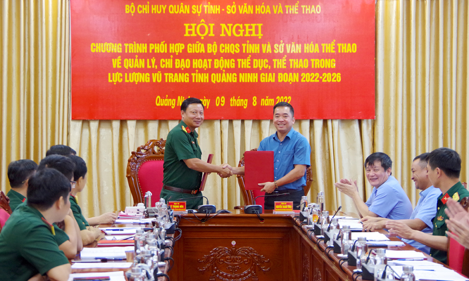 Ký kết phối hợp quản lý, chỉ đạo hoạt động thể dục, thể thao trong LLVT tỉnh 